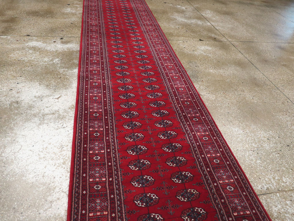 Modern Central Asian Bokhara Long Runner, No.33377 - Galerie Shabab