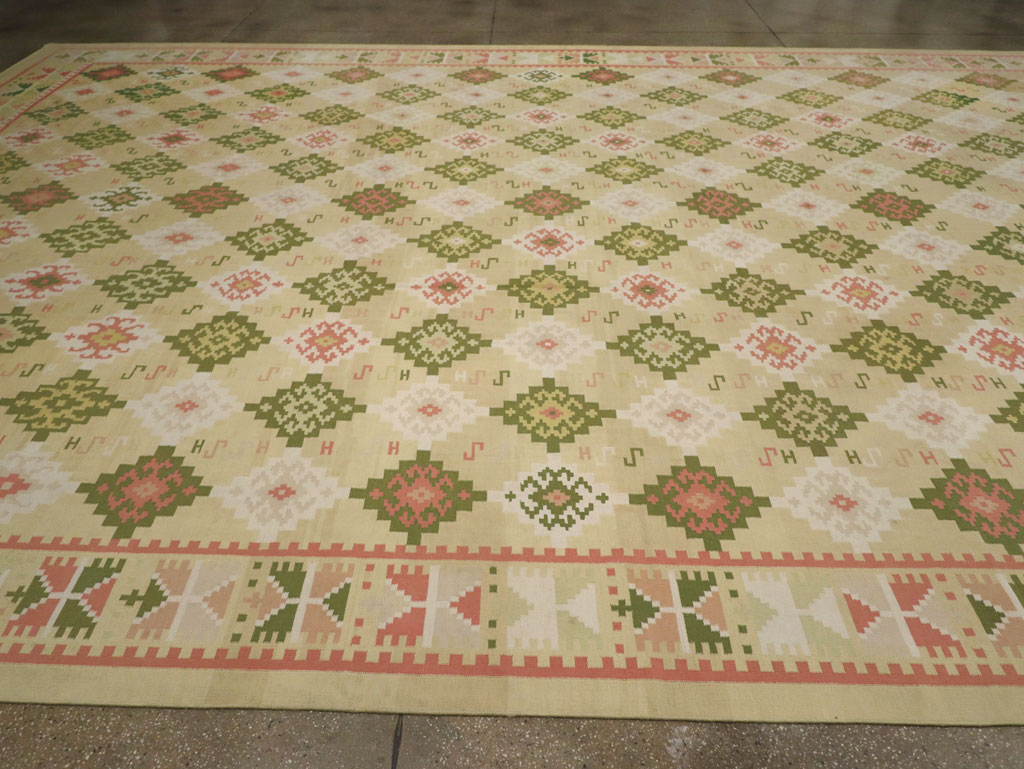 Vintage Indian Flatweave Dhurrie Oversize Carpet, No.33378 - Galerie Shabab