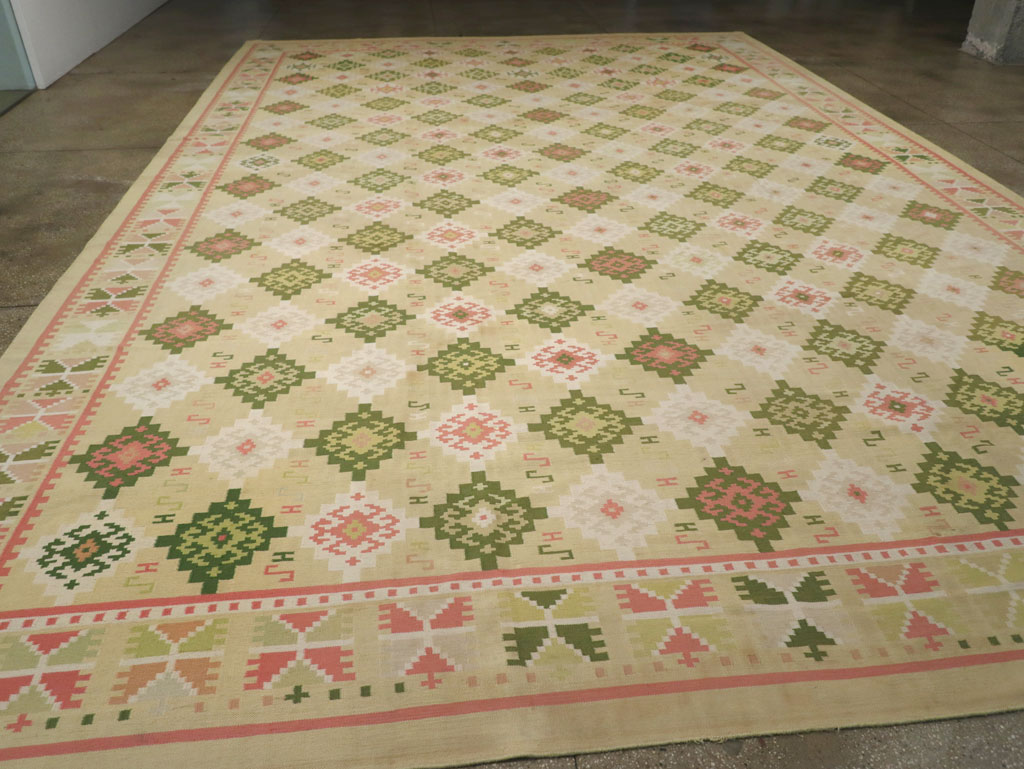 Vintage Indian Flatweave Dhurrie Oversize Carpet, No.33378 - Galerie Shabab