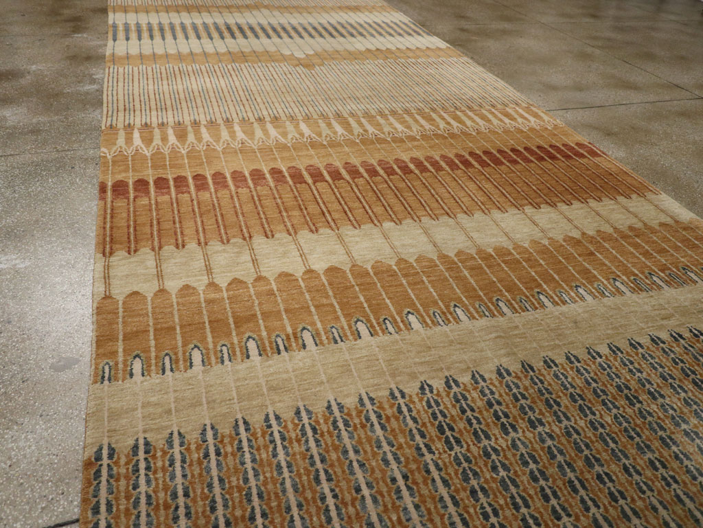 Modern Tibetan Long and Narrow Carpet, No.33382 - Galerie Shabab