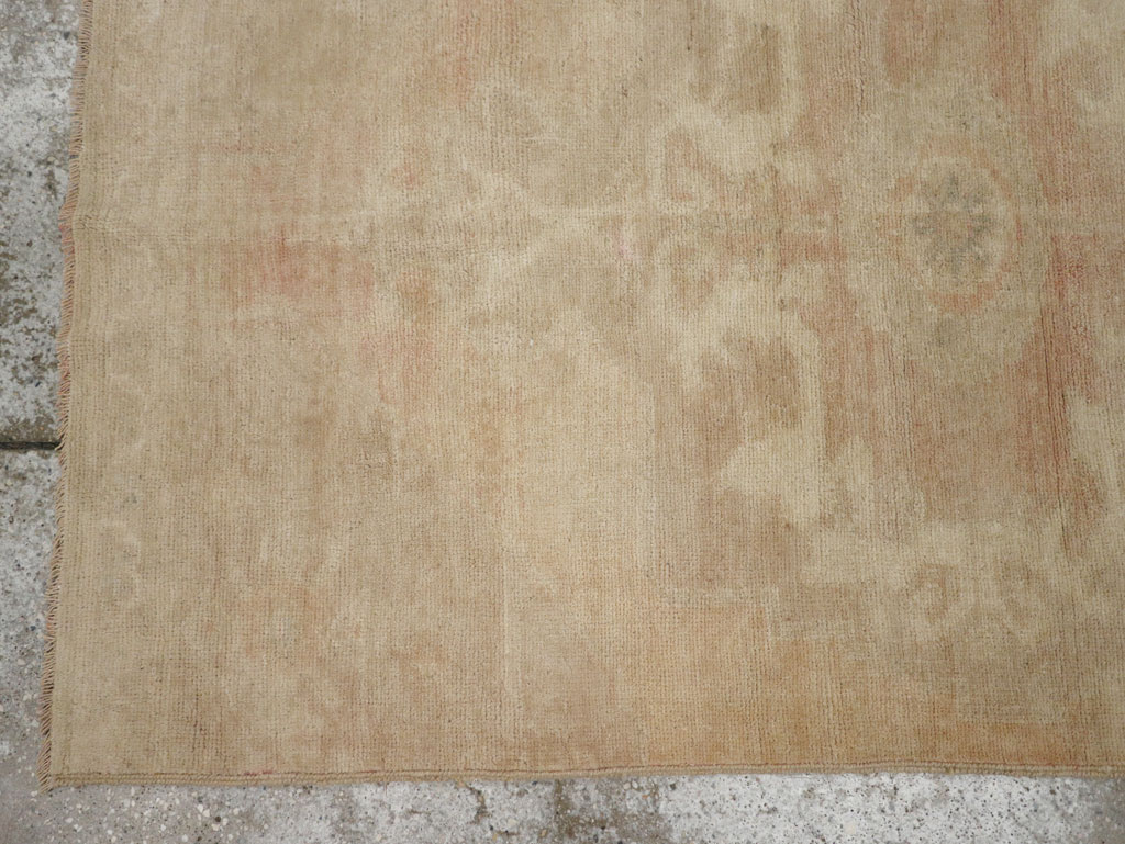 Vintage Turkish Anatolian Runner, No.33383 - Galerie Shabab