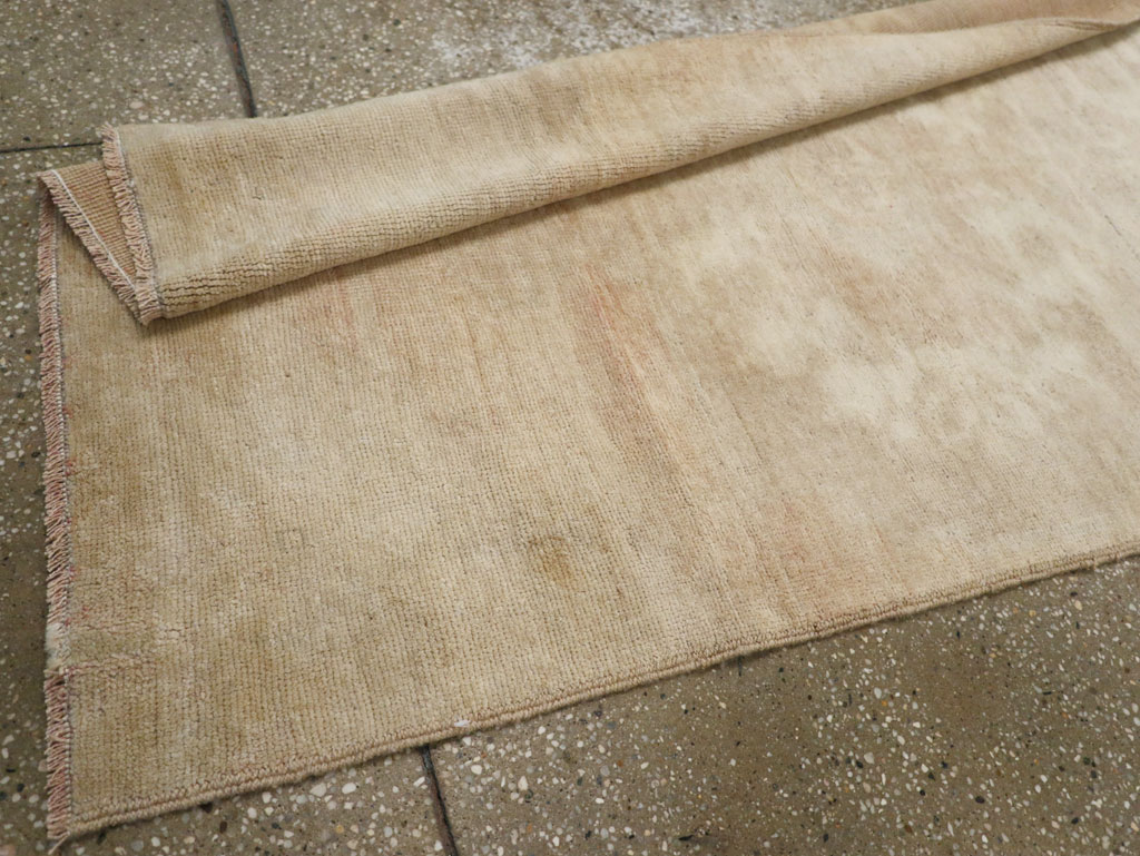 Vintage Turkish Anatolian Runner, No.33383 - Galerie Shabab