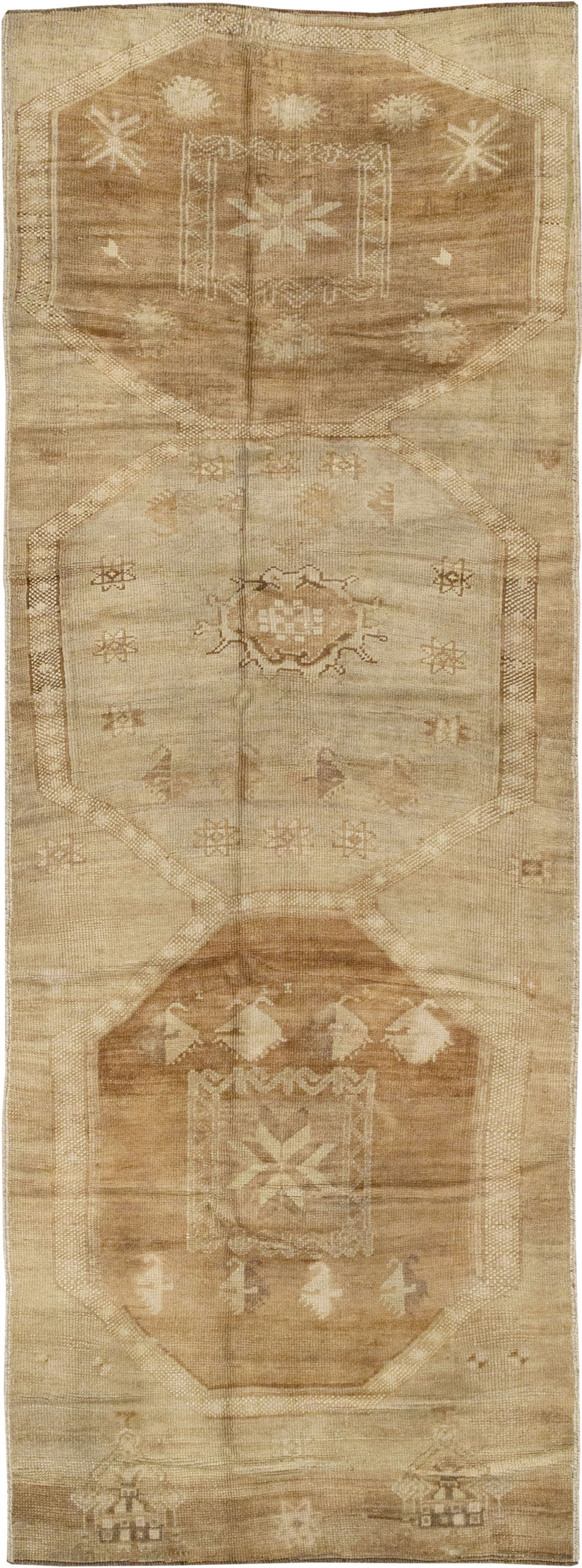 Vintage Turkish Anatolian Wide Runner, No.33387 - Galerie Shabab