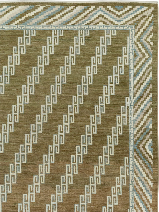 Modern East Turkestan Khotan Large Room Size Carpet, No.33390 - Galerie Shabab