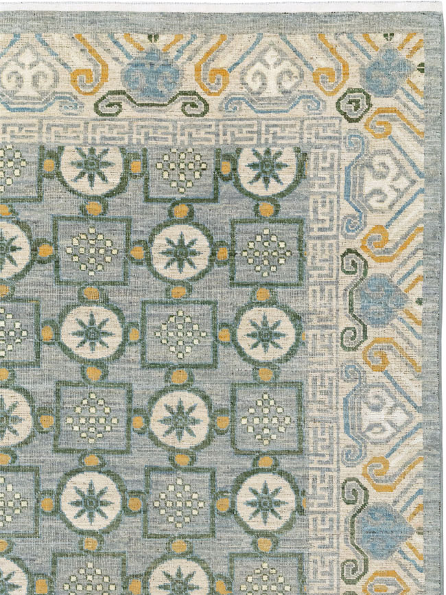 Modern East Turkestan Khotan Room Size Carpet, No.33397 - Galerie Shabab