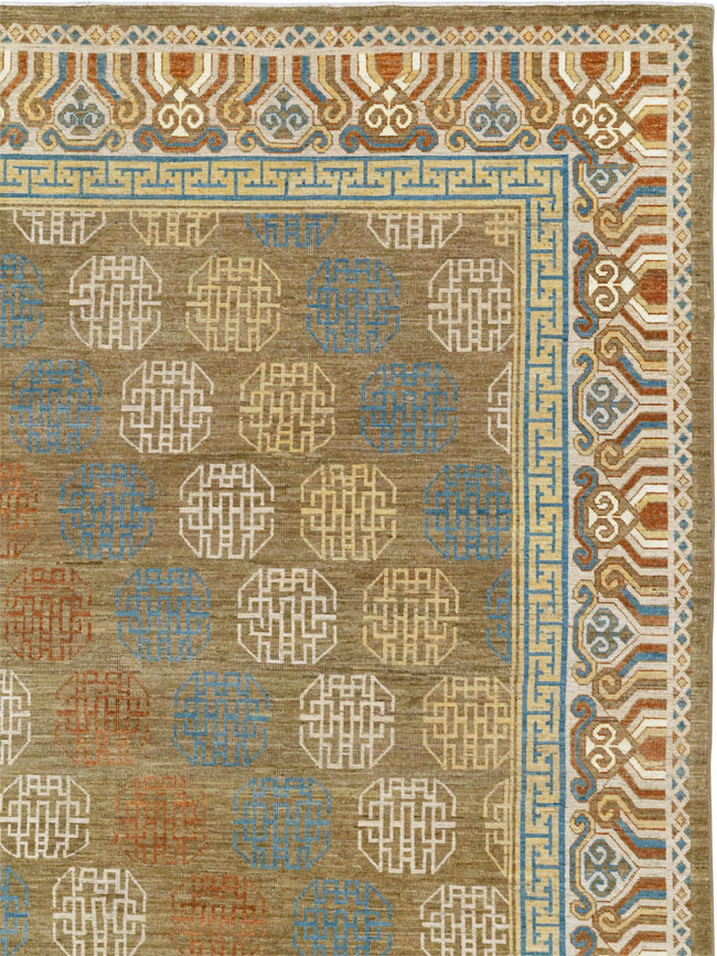 Modern East Turkestan Khotan Room Size Carpet, No.33400 - Galerie Shabab