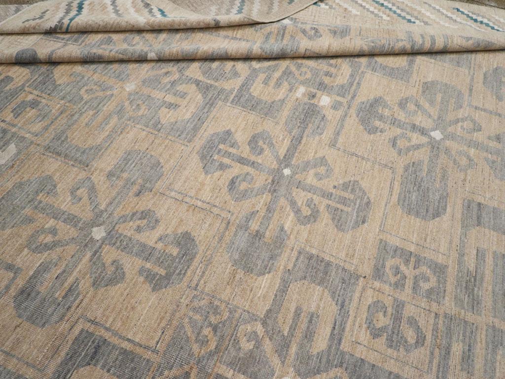 Modern East Turkestan Khotan Oversize Carpet, No.33405 - Galerie Shabab