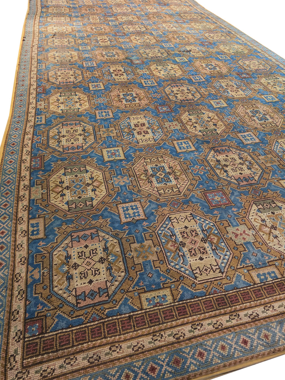 Antique European Oversize Carpet, No.33411 - Galerie Shabab