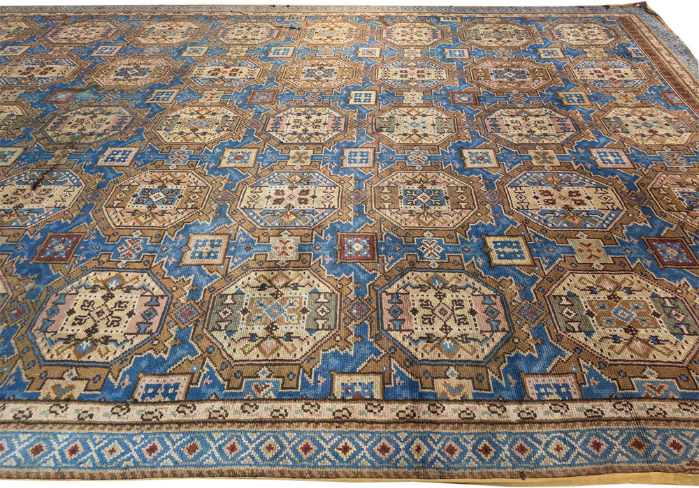 Antique European Oversize Carpet, No.33411 - Galerie Shabab