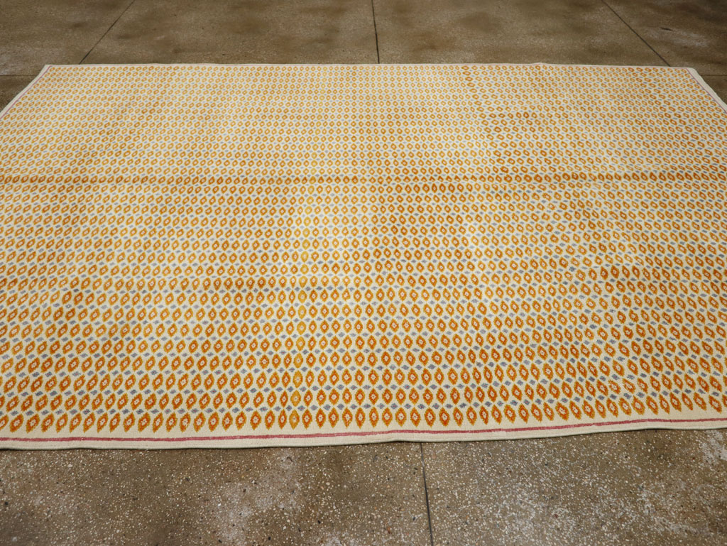 Vintage Persian Kashan Room Size Carpet, No.33419 - Galerie Shabab