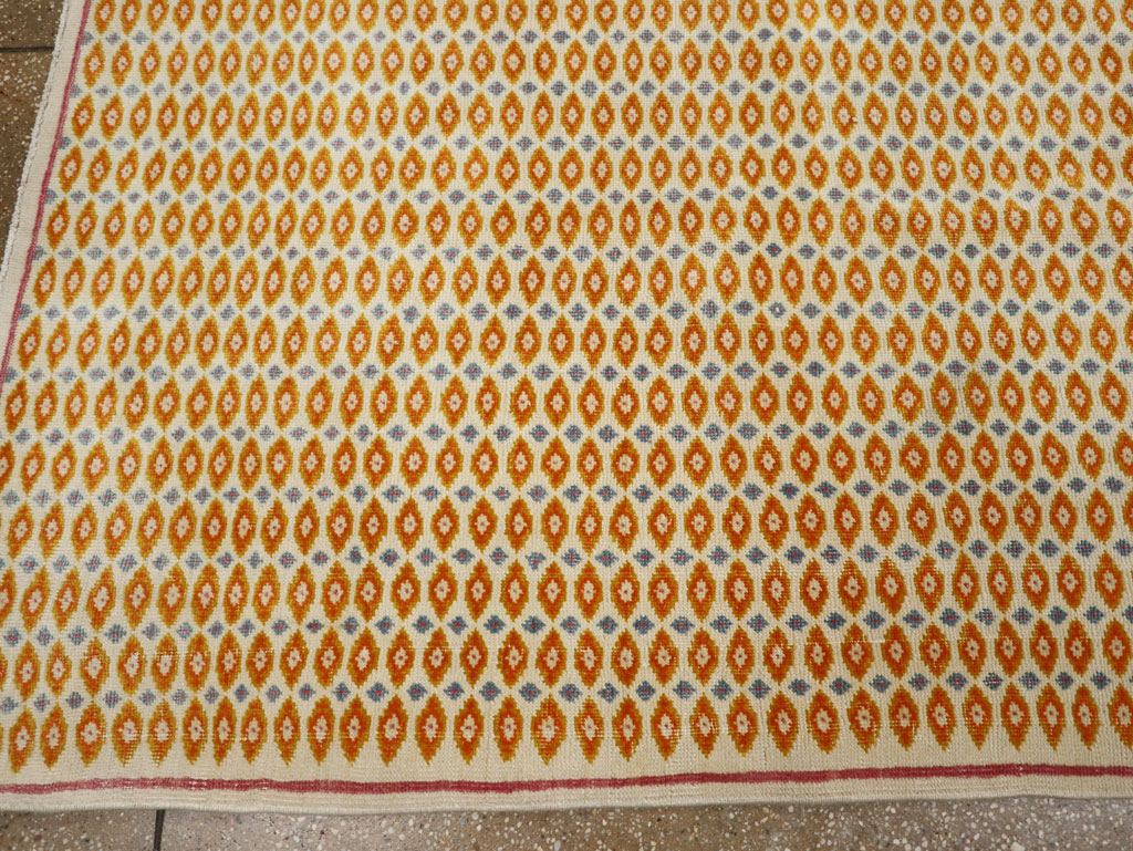 Vintage Persian Kashan Room Size Carpet, No.33419 - Galerie Shabab