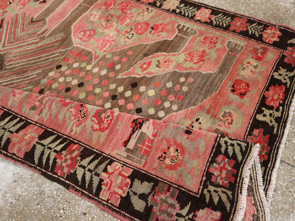 Vintage Caucasian Karabagh Pictorial Accent Rug, No.33421 - Galerie Shabab