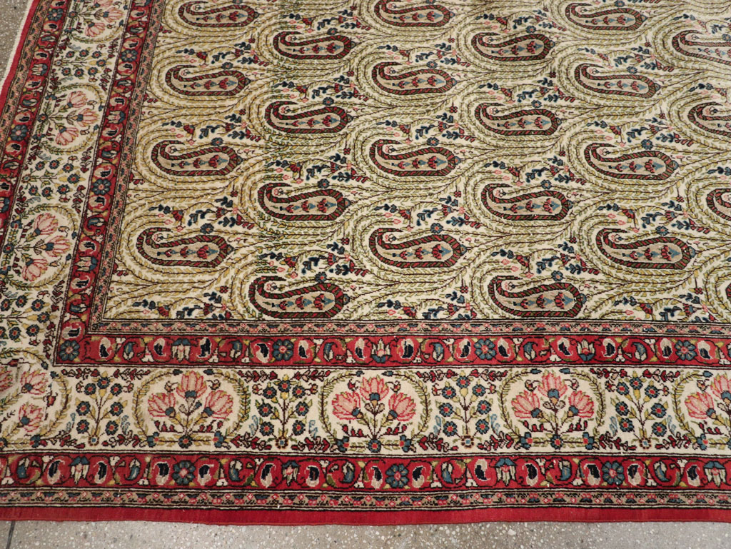 Vintage Persian Quom Room Size Carpet, No.33423 - Galerie Shabab