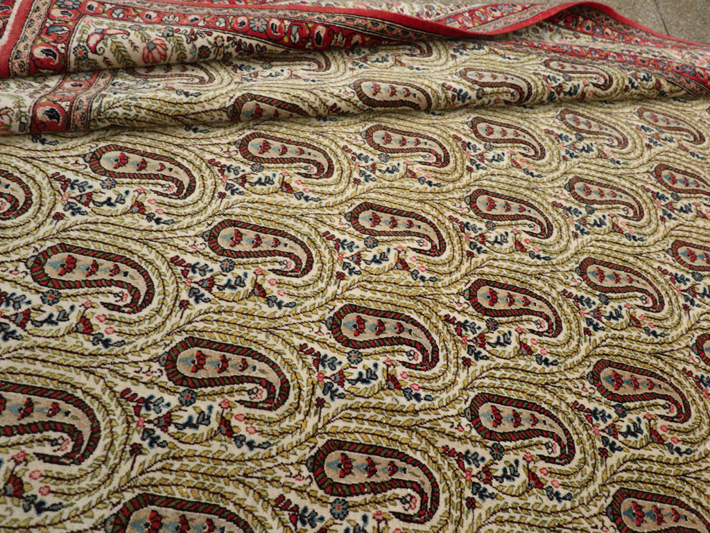 Vintage Persian Quom Room Size Carpet, No.33423 - Galerie Shabab