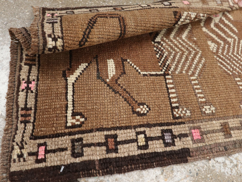 Vintage Turkish Anatolian Pictorial Rug, No.33428 - Galerie Shabab