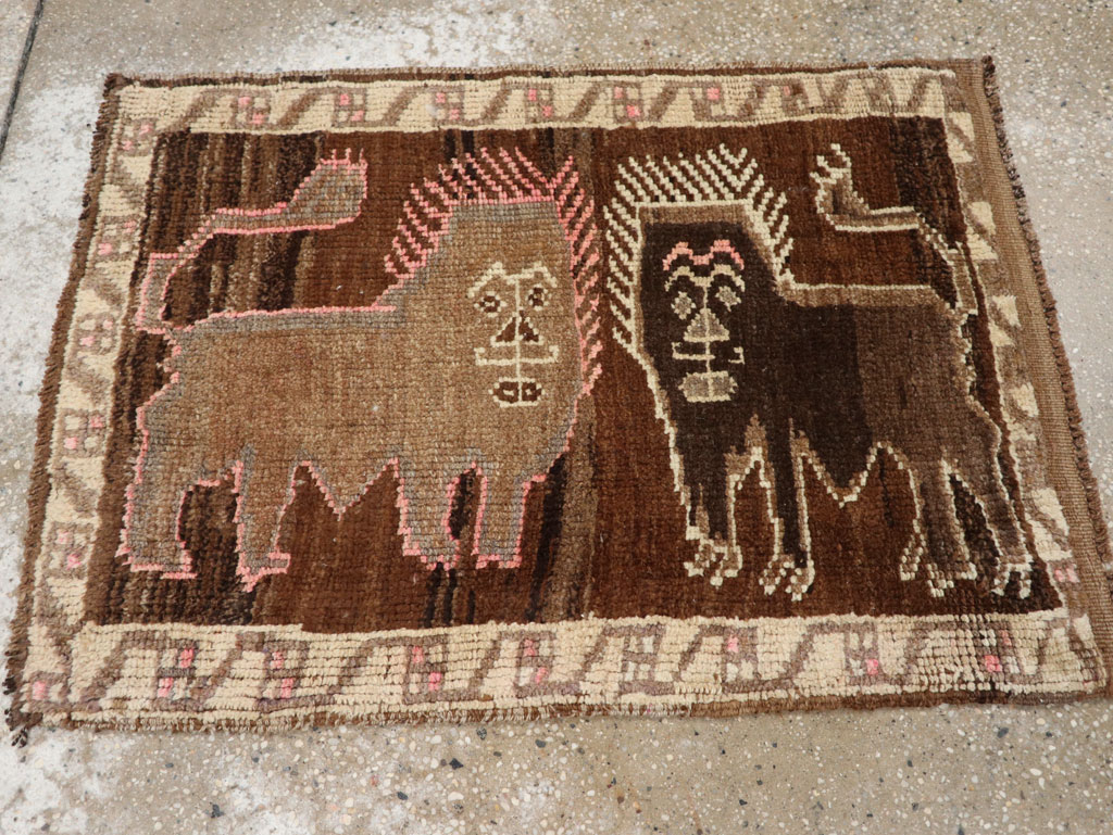 Vintage Turkish Anatolian Pictorial Rug, No.33432 - Galerie Shabab