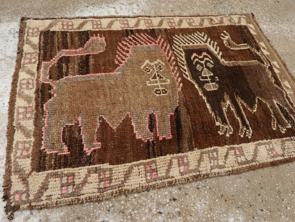 Vintage Turkish Anatolian Pictorial Rug, No.33432 - Galerie Shabab