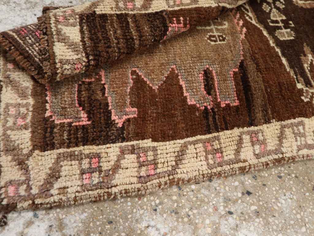 Vintage Turkish Anatolian Pictorial Rug, No.33432 - Galerie Shabab