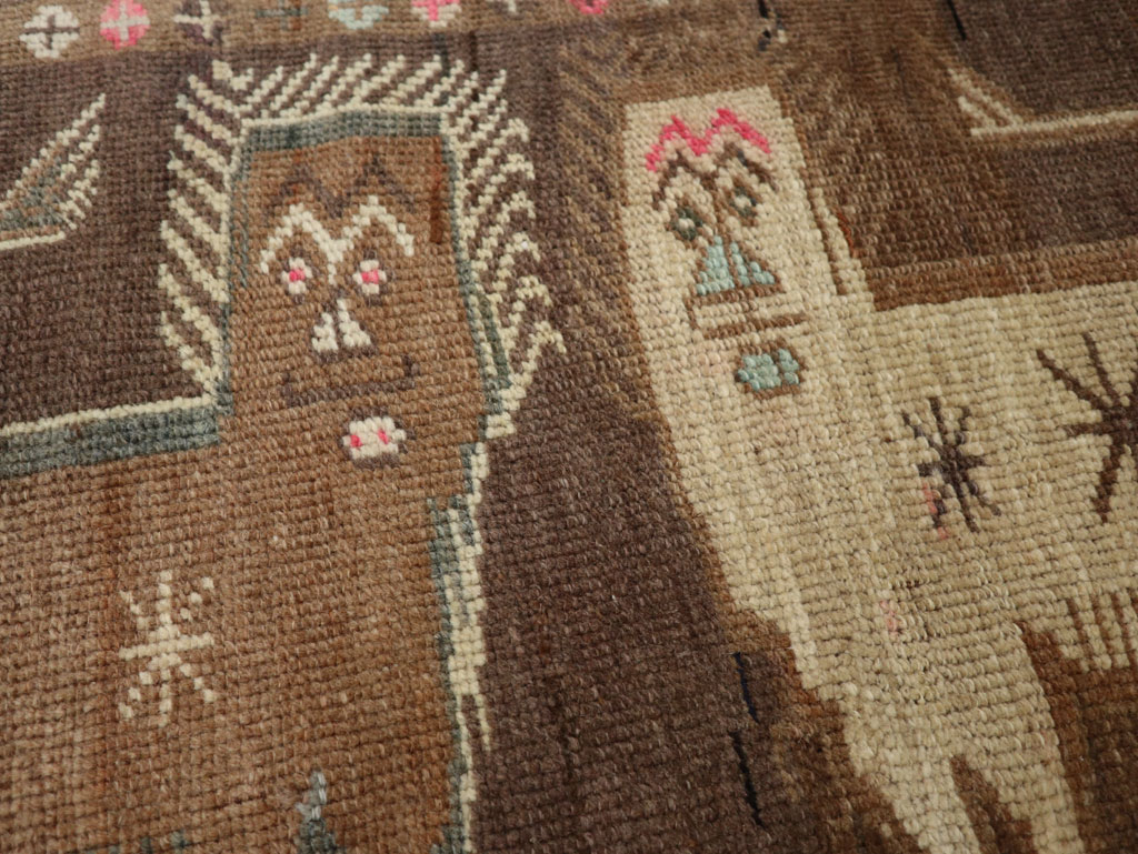 Vintage Turkish Anatolian Pictorial Rug, No.33434 - Galerie Shabab