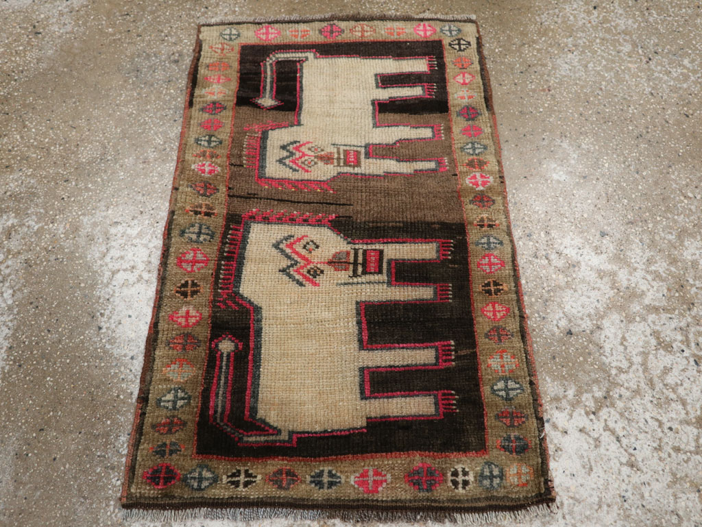 Vintage Turkish Anatolian Pictorial Rug, No.33435 - Galerie Shabab