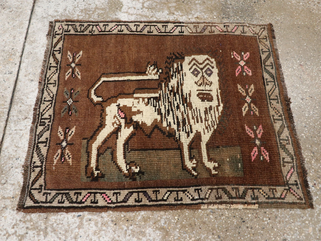 Vintage Turkish Anatolian Pictorial Rug (Pair: 2 of 2), No.33436 - Galerie Shabab