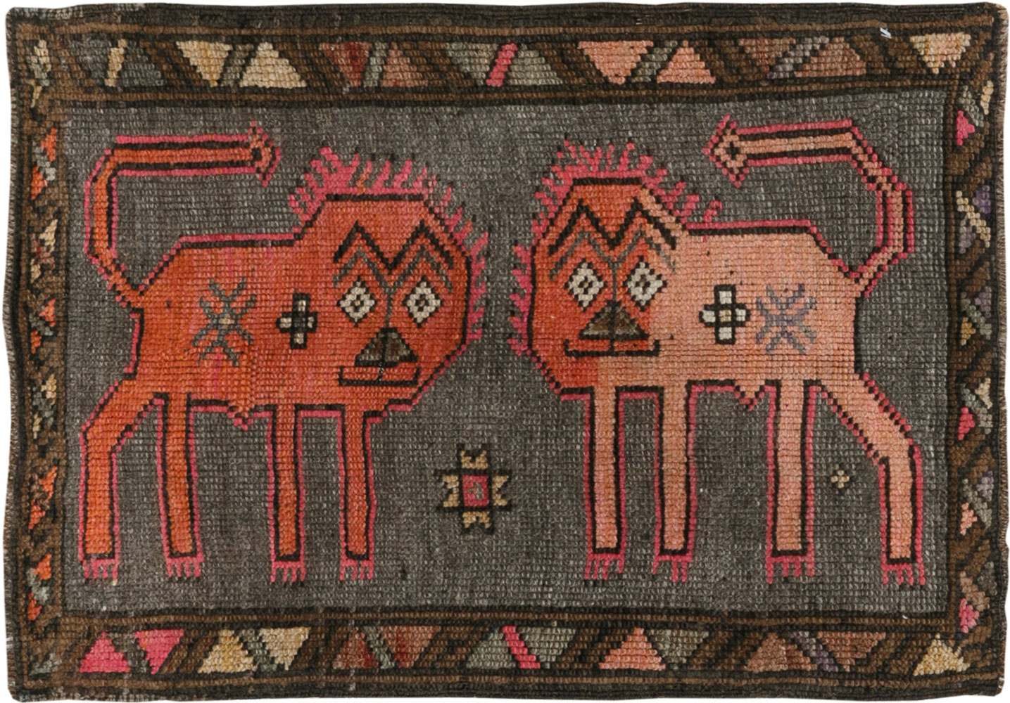 Vintage Turkish Anatolian Pictorial Rug, No.33440 - Galerie Shabab