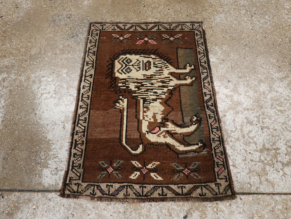 Vintage Turkish Anatolian Pictorial Rug (Pair: 1 of 2), No.33441 - Galerie Shabab