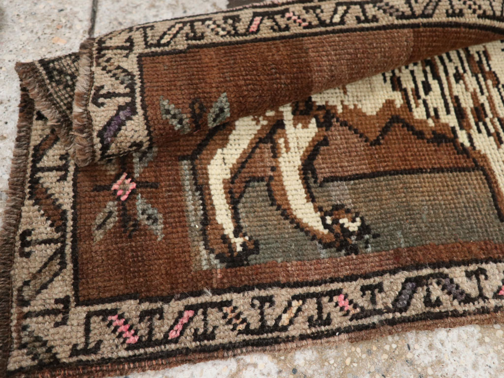 Vintage Turkish Anatolian Pictorial Rug (Pair: 1 of 2), No.33441 - Galerie Shabab