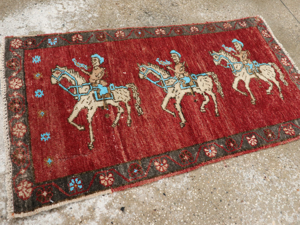Vintage Turkish Anatolian Pictorial Rug, No.33443 - Galerie Shabab