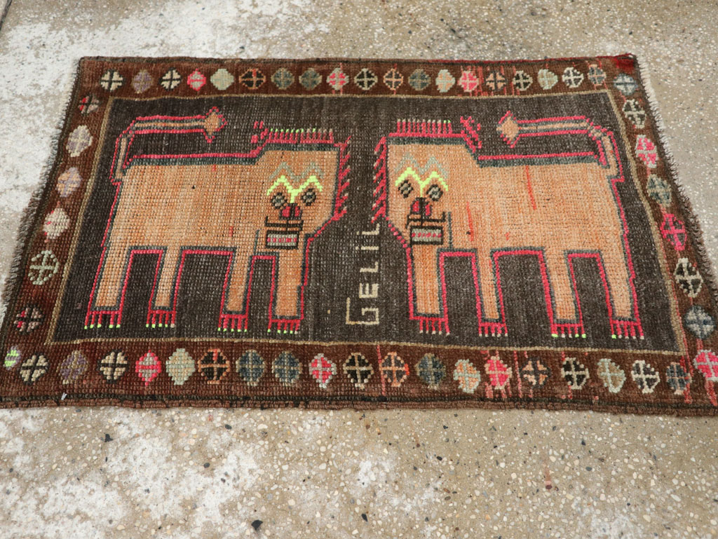Vintage Turkish Anatolian Pictorial Rug, No.33449 - Galerie Shabab