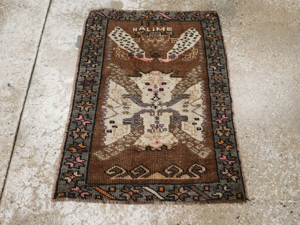Vintage Turkish Anatolian Throw Rug, No.33450 - Galerie Shabab