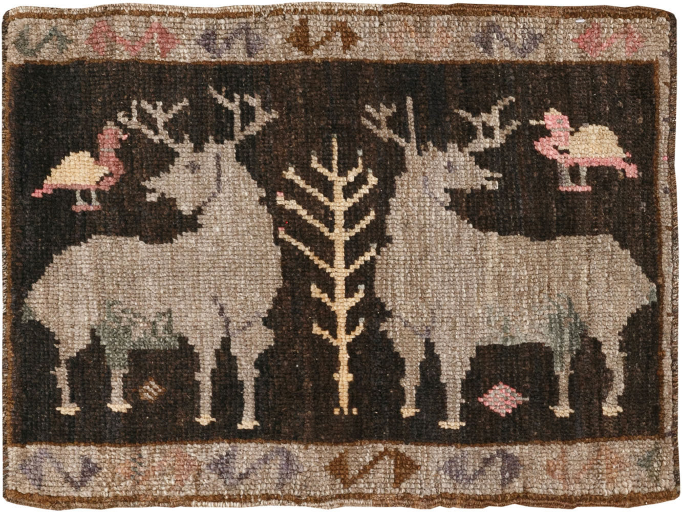 Vintage Turkish Anatolian Pictorial Rug, No.33451 - Galerie Shabab