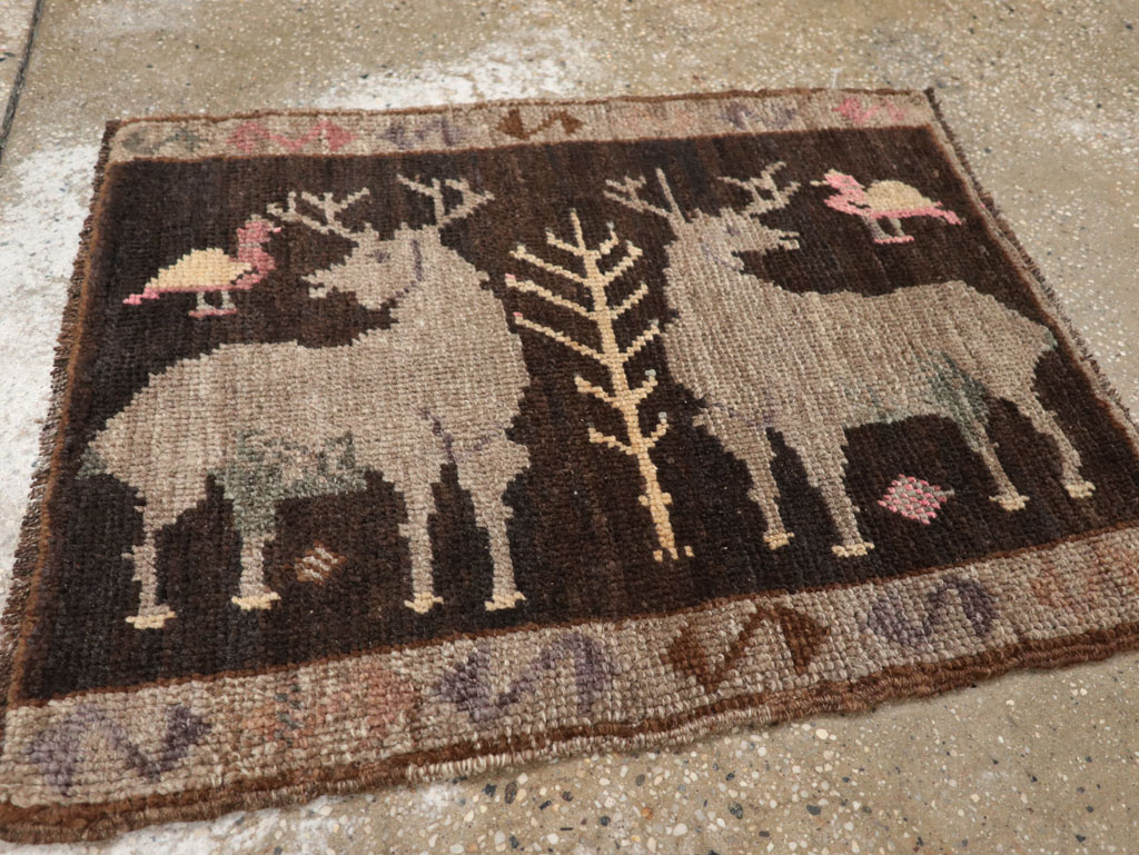 Vintage Turkish Anatolian Pictorial Rug, No.33451 - Galerie Shabab