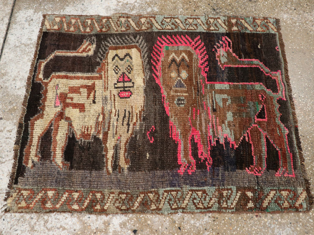 Vintage Turkish Anatolian Pictorial Rug, No.33452 - Galerie Shabab