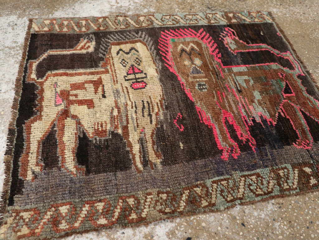 Vintage Turkish Anatolian Pictorial Rug, No.33452 - Galerie Shabab