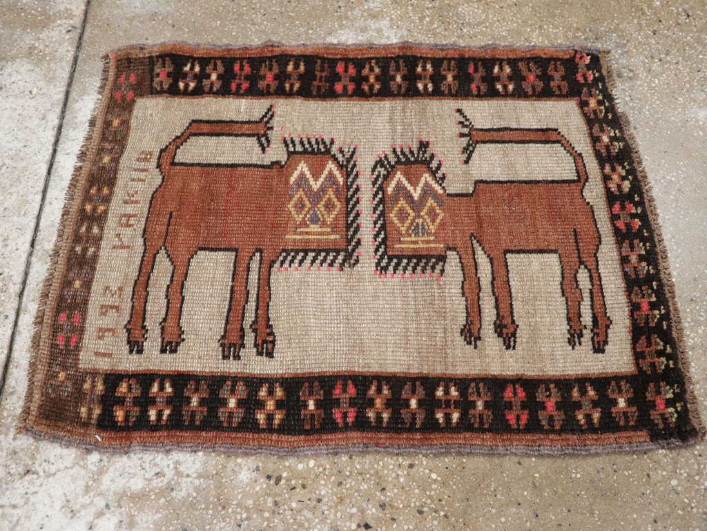 Vintage Turkish Anatolian Pictorial Rug, No.33453 - Galerie Shabab