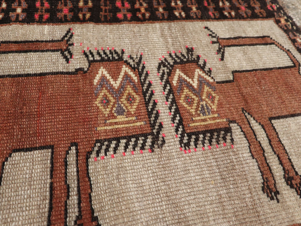 Vintage Turkish Anatolian Pictorial Rug, No.33453 - Galerie Shabab