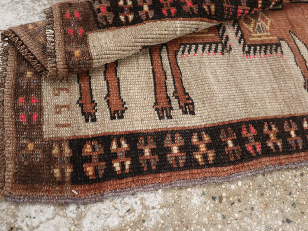 Vintage Turkish Anatolian Pictorial Rug, No.33453 - Galerie Shabab