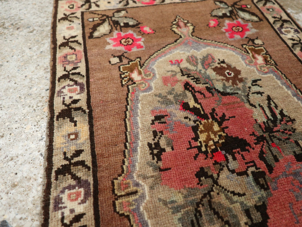 Vintage Turkish Anatolian Throw Rug, No.33456 - Galerie Shabab