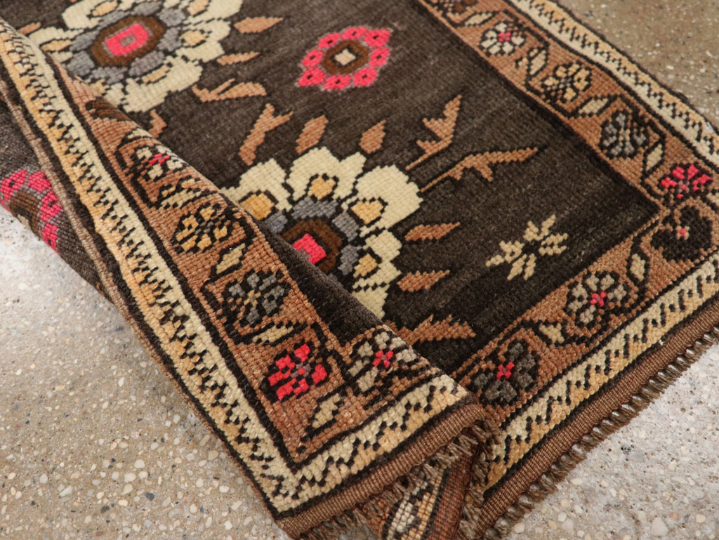 Vintage Turkish Anatolian Throw Rug  (Pair: 1 of 2), No.33458 - Galerie Shabab