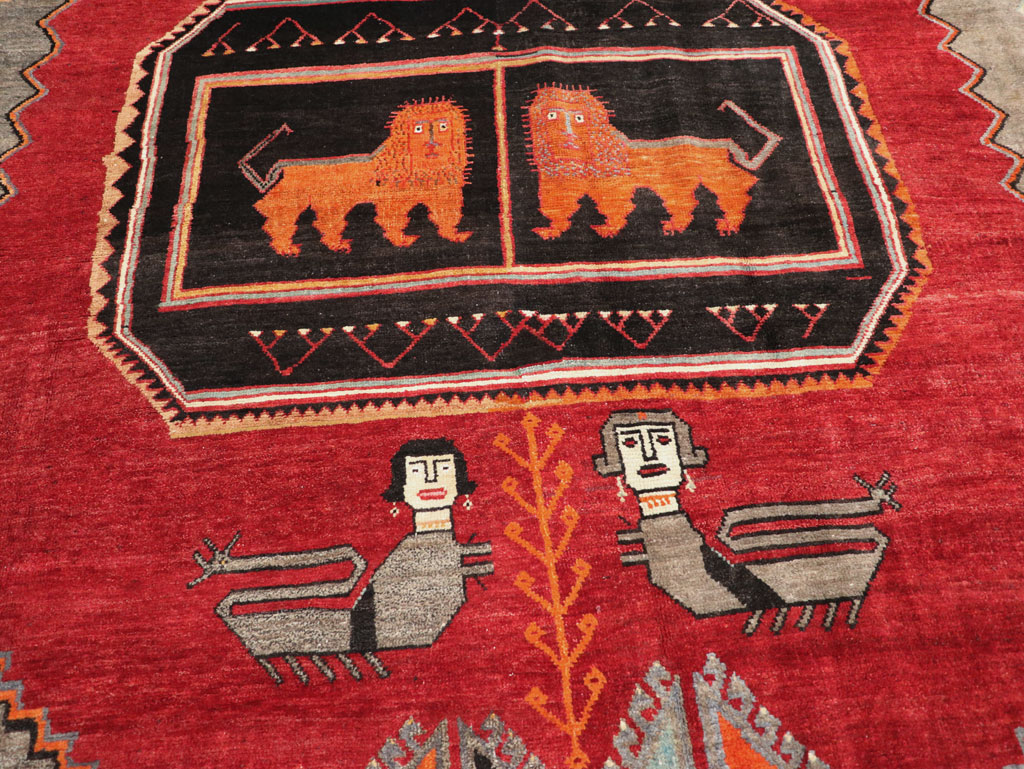 Vintage Turkish Anatolian Pictorial Room Size Carpet, No.33460 - Galerie Shabab