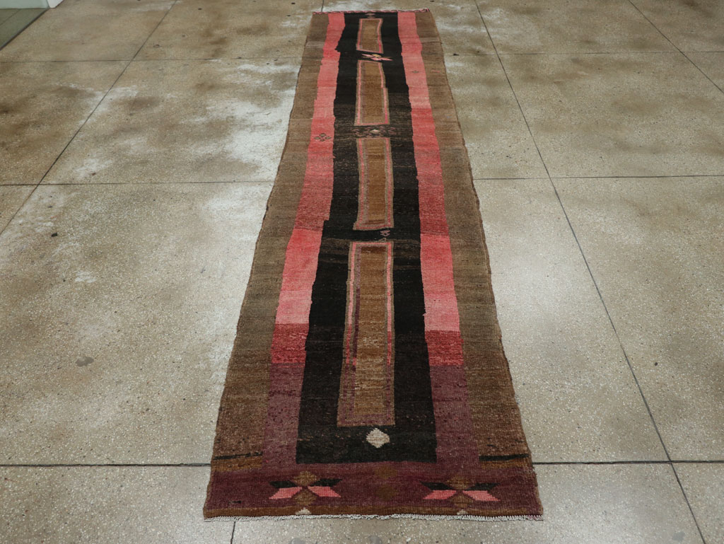 Vintage Turkish Anatolian Runner, No.33461 - Galerie Shabab
