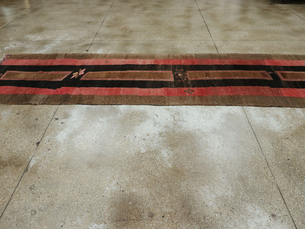 Vintage Turkish Anatolian Runner, No.33461 - Galerie Shabab