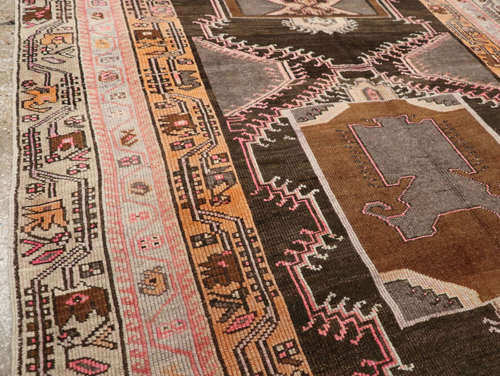 Vintage Turkish Anatolian Wide Gallery Runner, No.33463 - Galerie Shabab