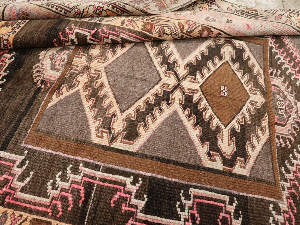 Vintage Turkish Anatolian Wide Gallery Runner, No.33463 - Galerie Shabab