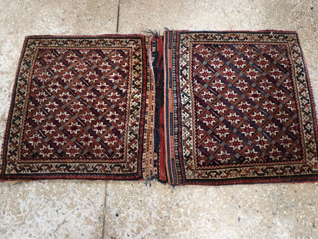 Antique Persian Qashqai Saddlebag (Khorjin), No.33468 - Galerie Shabab