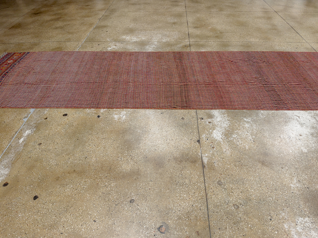 Antique Persian Qashqai Long Runner, No.33470 - Galerie Shabab
