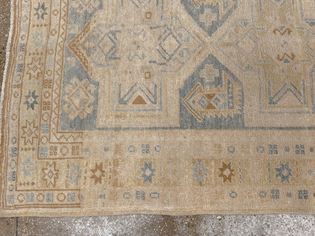 Vintage Persian Heriz Runner, No.33471 - Galerie Shabab