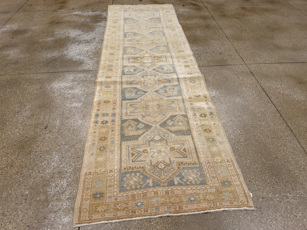 Vintage Persian Heriz Runner, No.33471 - Galerie Shabab