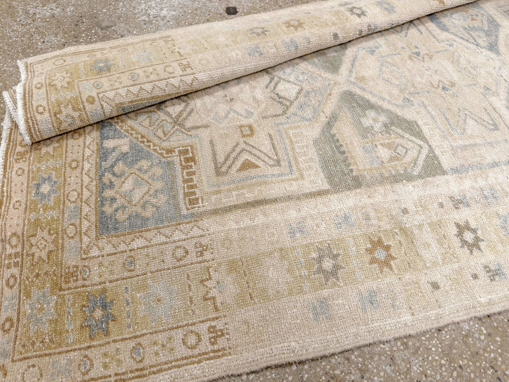 Vintage Persian Heriz Runner, No.33471 - Galerie Shabab